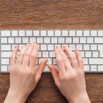 ¿Por qué los teclados hacen ruido? (6 razones y cómo arreglar) por-que-los-teclados-hacen-ruido-6-razones-y-como-arreglar